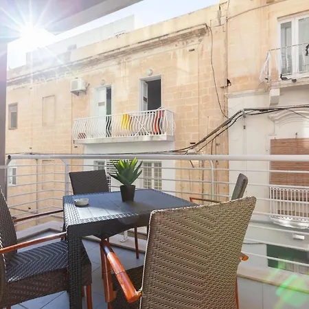 アパート Sant Antnin Sea Side Suites By Haven And Keys Malta スリーマ