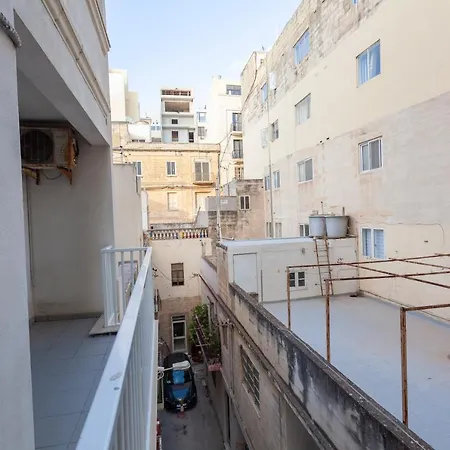 Sant Antnin Sea Side Suites By Haven And Keys Malta Apartmán