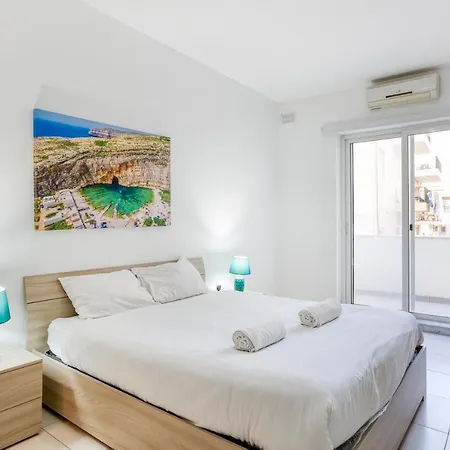 Sant Antnin Suites - Sea Side - By Haven And Keys Malta شقة
