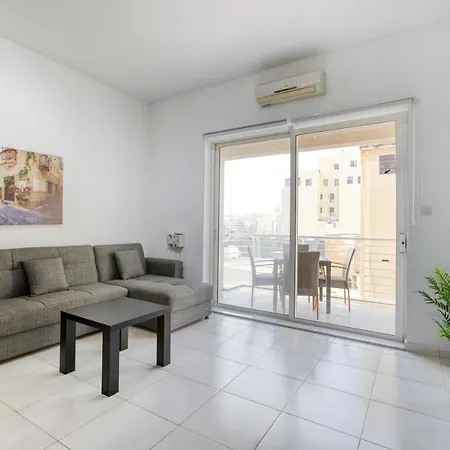 Sant Antnin Sea Side Suites By Haven And Keys Malta アパート スリーマ