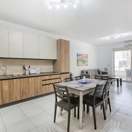 Sant Antnin Sea Side Suites By Haven And Keys Malta アパート *