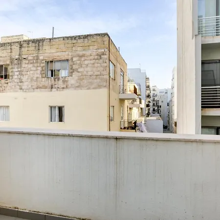 شقة Sant Antnin Suites - Sea Side - By Haven And Keys Malta