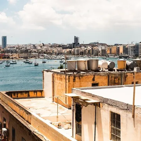 Appartamento Sant Antnin Suites - Sea Side - By Haven And Keys Malta
