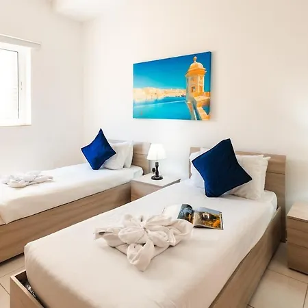 Appartamento Sant Antnin Suites - Sea Side - By Haven And Keys Malta Sliema