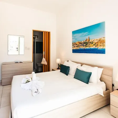 Sant Antnin Suites - Sea Side - By Haven And Keys Malta