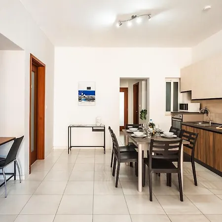 Sant Antnin Suites - Sea Side - By Haven And Keys Malta *