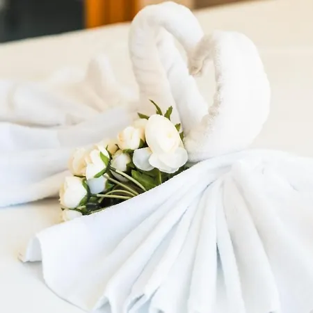Sant Antnin Suites - Sea Side - By Haven And Keys Malta Sliema