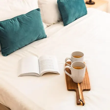 Sant Antnin Suites - Sea Side - By Haven And Keys Malta Appartamento