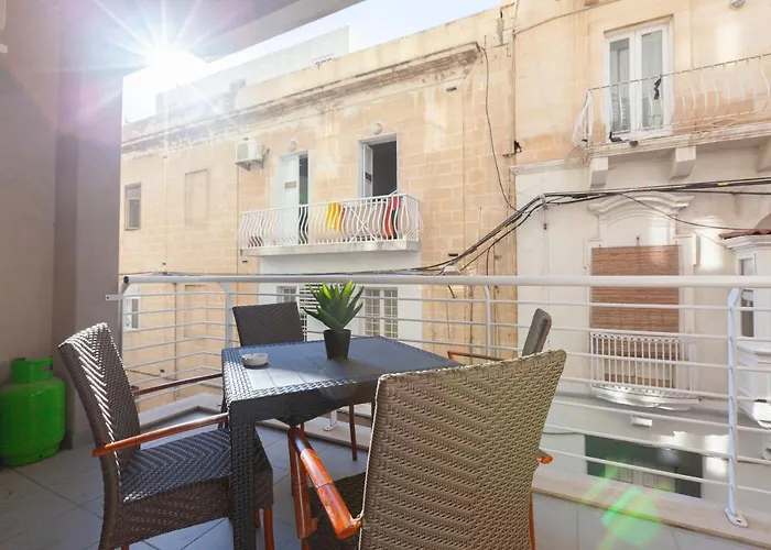 Daire Sant Antnin Sea Side By Haven And Keys Malta Sliema