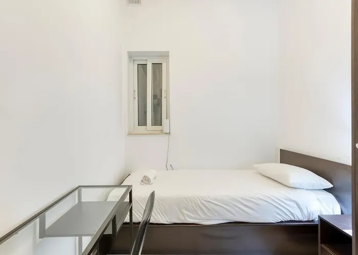 Sant Antnin Sea Side By Haven And Keys Malta Sliema