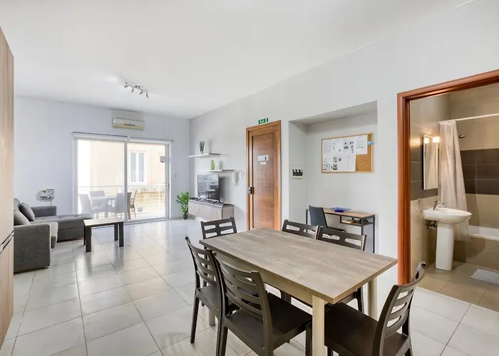 Sant Antnin Sea Side By Haven And Keys Malta Apartment *