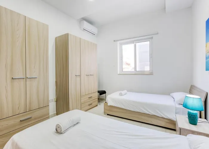 Sant Antnin Sea Side By Haven And Keys Malta Apartamento Sliema