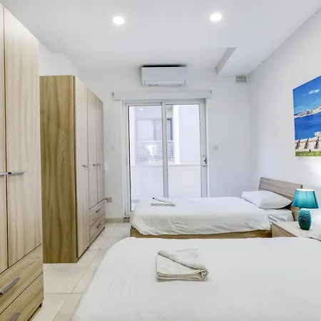 Sant Antnin Sea Side Suites By Haven And Keys Malta * Sliema